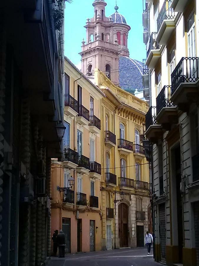 Light And Bright Apartment In Central Valencia Exterior photo
